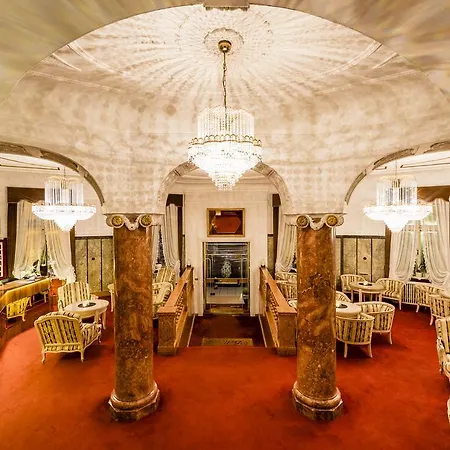 Hotel Grand Bellevue - Adults Only Merano